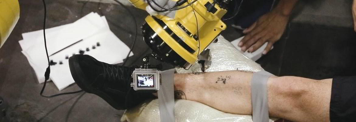 Tatoué un robot capaz de realizar tatuajes a la perfección